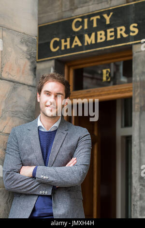 Bild: Edinburgh Council Leader Adam McVey - Porträts - City Chambers Stockfoto