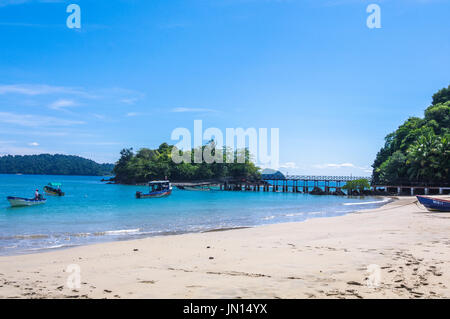 Strandszenen aus der Ranger-Station auf Coiba Insel nationaler Naturpark in Panama Stockfoto