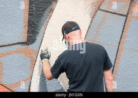 Bristol, UK. 29. Juli 2017. UPFEST. Europas größten Straßenkunstfestivals läuft in Bristol. 29. Juli 2017 Carolyn Eaton / Alamy News Live Stockfoto