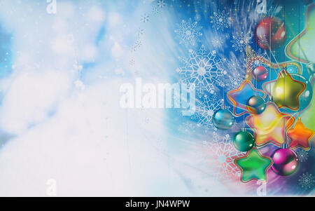 Hintergrundbild Weihnachten: im Schnee, Sterne, Kugeln, Schneeflocken, Lichter. Stockfoto