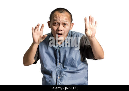 Porträt eines senior asiatischen Gefühl aufgeregt. Isoliert auf weißem Hintergrund mit textfreiraum und Clipping-Pfad Stockfoto