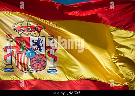 Die spanische Flagge in den Himmel, Spanien Stockfoto