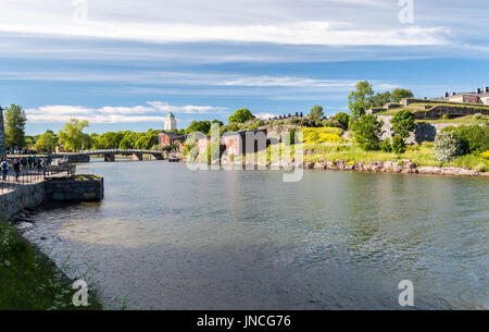 Sommer Blick auf Suomenlinna, eine Festung in der Nähe von Helsinki (Finnland) Stockfoto