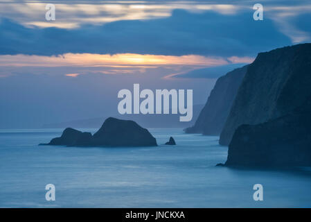 Hamakua Küste Blick von Pololu Valley Trail, Big Island von Hawaii. Stockfoto