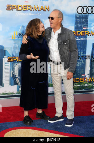 Los Angeles Premiere von "Spider-Man: Homecoming" im TCL Chinese Theatre - Ankünfte mit statt: Amy Pascal, Michael Keaton wo: Los Angeles, California, Vereinigte Staaten von Amerika bei: 28. Juni 2017 Credit: FayesVision/WENN.com Stockfoto