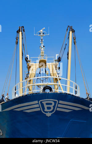 Fischerboot im Hafen von Oudeschild, Texel, Niederlande | Fischerboot Im Hafen, Oudeschild, Texel, Niederlande Stockfoto