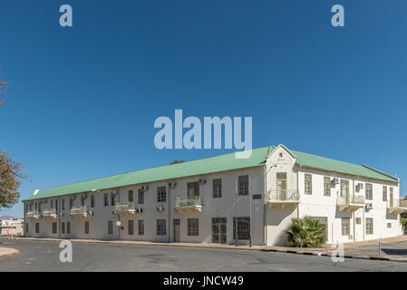 WINDHOEK, NAMIBIA - 17. Juni 2017: Eine alte, historische Gebäude, erbaut 1930, gleich neben dem Bahnhof in Windhoek Stockfoto