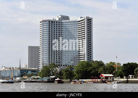 Royal Orchid Sheraton Hotel & Türme Stockfoto