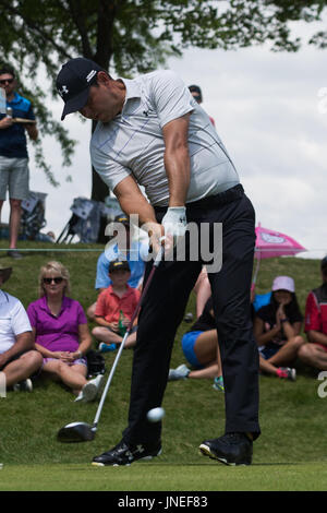 Oakville, Ontario, Kanada. 29. Juli 2017. Gary Woodland (USA) Abschlag am ersten Loch während der dritten Runde der RBC Canadian Open im Glen Abbey Golf Club in Oakville, Ontario, Kanada. Daniel Lea/CSM/Alamy Live-Nachrichten Stockfoto