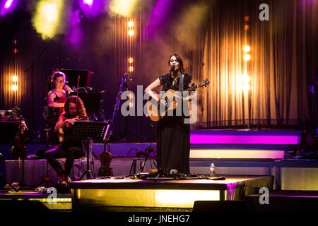 Gardone Riviera, Italien. 29. Juli 2017. Gardone Riviera Brescia Italien 29. Juli Carmen Consoli tritt bei Anfiteatro Vittoriale Credit: Roberto Finizio/Alamy Live News Stockfoto