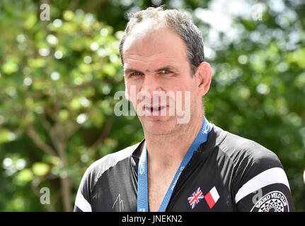 London, UK. 30. Juli 2017. Martin Johnson an aufsichtsrechtlichen RideLondon-Surrey 100 auf Sonntag, 30. Juli 2017, LONDON ENGLAND: Foto: Taka G Wu Credit: Taka Wu/Alamy Live-Nachrichten Stockfoto