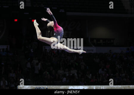 29. Juli 2016: Turnerin Mailie O'Keefe konkurriert in der junior Competition an der 2017 US Classic im Sears Centre in Hoffman Estates, IL. O' Keefe wurde Zweiter in der rundum. Melissa J. Perenson/CSM Stockfoto