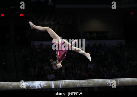 Hoffman Estates, IL, USA. 29. Juli 2016. Turnerin Morgan Hurd konkurriert in der senior Wettbewerb bei der 2017 US Classic im Sears Centre in Hoffman Estates, IL. Melissa J. Perenson/CSM/Alamy Live-Nachrichten Stockfoto