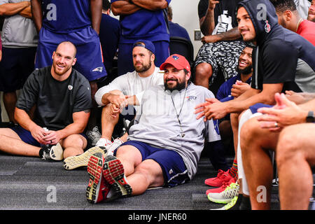 30. Juli 2017: New England Patriots defensive Coordinator Matt Patricia besucht die Ankündigung der New England Patriots defensives Ende Rob Ninkovich Ruhestand statt im Gillette Stadium in Foxborough, Massachusetts. Eric Canha/CSM. Stockfoto