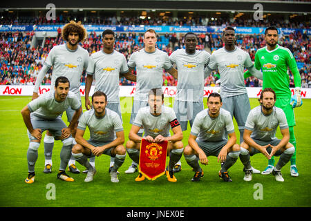 Oslo, Norwegen. 30. Juli 2017. Norwegen, Oslo – 30. Juli 2017. Manchester United Lineup: Sergio Romero (20), Daley Blind (17), Phil Jones (4), Eric Bailly (3), Matteo Darmian (36), Paul Pogba (6), Marouane Fellaini (27), Michael Carrick (16), Henrik Mkhitaryan, Marcus Rashford (19) und Juan Mata (8). Bildnachweis: Gonzales Foto/Alamy Live-Nachrichten Stockfoto