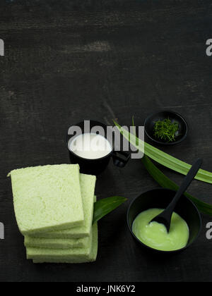 Pandanus Blätter Mischer Lebensmittel für gesunde Pflege Lebensstil Stockfoto