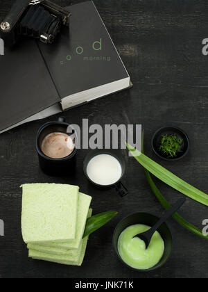 Pandanus Blätter Mischer Lebensmittel für gesunde Pflege Lebensstil Stockfoto