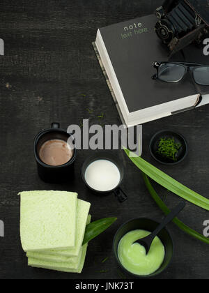 Pandanus Blätter Mischer Lebensmittel für gesunde Pflege Lebensstil Stockfoto