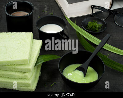 Pandanus Blätter Mischer Lebensmittel für gesunde Pflege Lebensstil Stockfoto