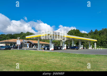 "Eni" Dienstleistungen auf der A10 Autobahn in der Nähe von saugon/Bordeaux, Frankreich. Stockfoto