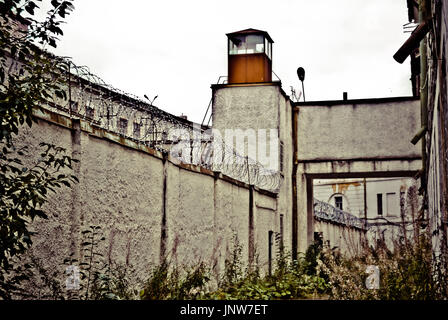 Sehen Sie sich auf Whatchtower des Gefängnisses sowjetisches in Tallinn - Estland Stockfoto