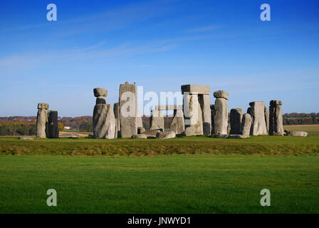 Salisbury, Großbritannien - 13 November 2016: Stonehenge - eines der Wunder der Welt und der Bekannteste prähistorische Monument in Europa Stockfoto