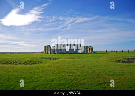 Salisbury, Großbritannien - 13 November 2016: Stonehenge - eines der Wunder der Welt und der Bekannteste prähistorische Monument in Europa Stockfoto