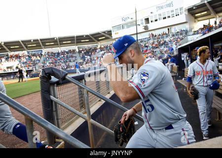 Port Charlotte, Florida, USA. 29. Juli 2017. WILL VRAGOVIC | Times.St Lucie Mets Outfielder Tim Tebow (15) nimmt das Feld während des Spiels zwischen den St. Lucie Mets und Charlotte Steinkrabben an Charlotte Sportpark in Port Charlotte, Florida auf Samstag, 29. Juli 2017. Bildnachweis: Willen Vragovic/Tampa Bay Times / ZUMA Draht/Alamy Live News Stockfoto