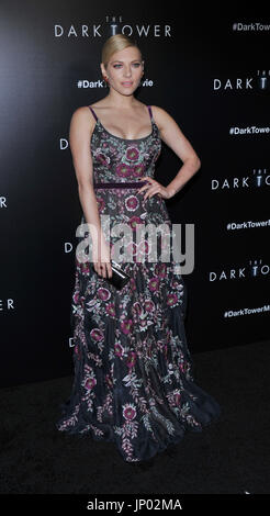 NEW YORK, NY - 31 Juli: Katheryn Winnick kümmert sich "The Dark Tower" New-York-Premiere im Museum of Modern Art in New York City am 31. Juli 2017. @John Palmer/Medien Punch Stockfoto