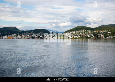 Hafen und Stadt Harstad, Insel Hinnoya, Troms Grafschaft, Norwegen Stockfoto