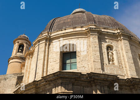 Sassari-Sardinien-Kirche, die barocke Kuppel der Kirche Santa Maria di Betlem in Sassari, Sardinien. Stockfoto