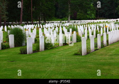 Brookwood Cemetery und Soldatenfriedhof, auch bekannt als London Nekropole, in Surrey. Der größte Friedhof im Vereinigten Königreich gegründet 1852. Stockfoto