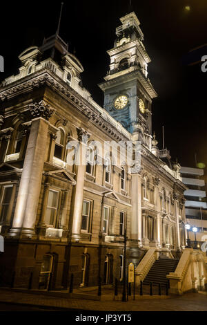 Dunedin-Rathaus in der Nacht, Dunedin, Neuseeland Stockfoto