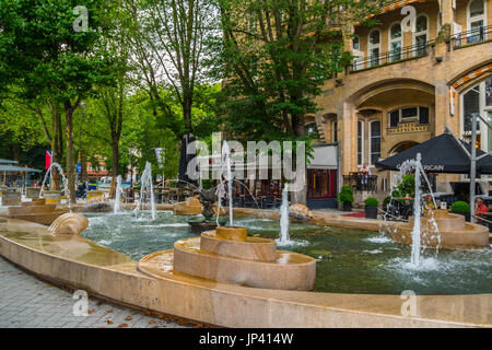 Die Brunnen vor amerikanischen Hotel Amsterdam an Leidse Square - AMSTERDAM - Niederlande Stockfoto