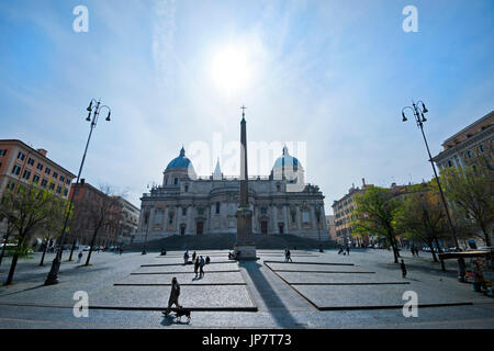 Horizontale street View von der Basilika von Saint Mary Major von Piazza Esquilino in Rom. Stockfoto