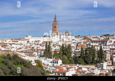 Spanien, Extremadura Region Jerez de Los Caballeros Stadt, San Miguel Church belry Stockfoto