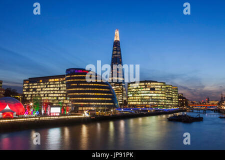 England, London, Splitter und Southwark Bereich Skyline von der Tower Bridge Stockfoto