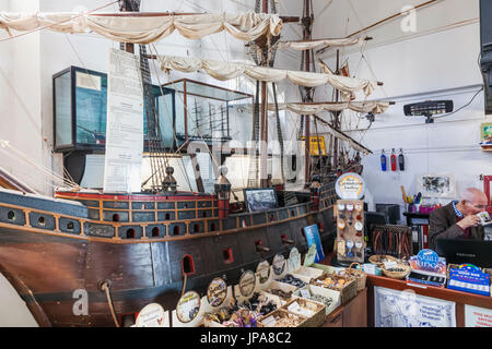 Altstadt Fischermuseum, Innenansicht, Hastings, East Sussex, England Stockfoto