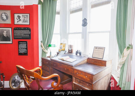 England, Kent, Broadstairs, Bleak House, die Charles-Dickens-Studie und Schreibtisch Stockfoto