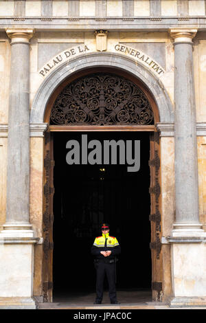 Palau De La Generalitat. Es ist einem mittelalterlichen Gebäude, die Büros des Vorsitzes von der Generalitat de Catalunya in Barcelona, Spanien Stockfoto