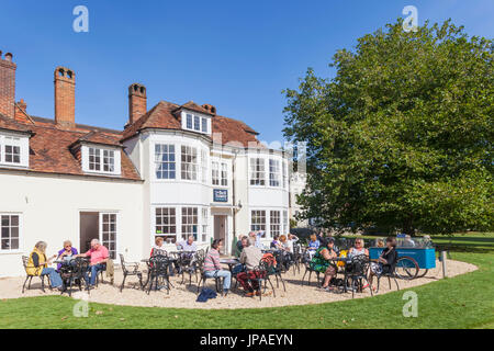 England, Wiltshire, Salisbury Cathedral in der Nähe, der Glockenturm Tea-Room Stockfoto