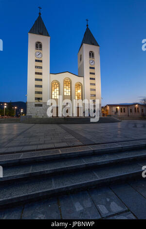 Europa, Balkan, Bosnien und Herzegowina, St. James Parish Church in Medjugorje Stockfoto