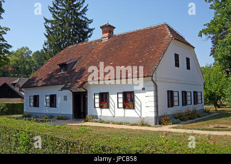 Kroatien KUMROVEC, 4. August 2013: Geburtshaus von Josip Broz Tito, erster Präsident von Jugoslawien, in Kumrovec, Kroatien Stockfoto