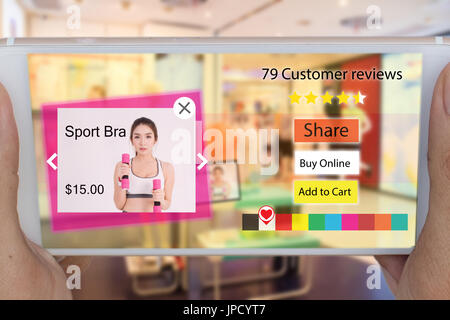 IoT, Internet der Dinge, marketing-Konzepte, mit augmented Reality, Arn Technologie zur Suche nach Informationen des Produktes während des Aufenthaltes im mobilen Nutzung durch den Kunden Stockfoto