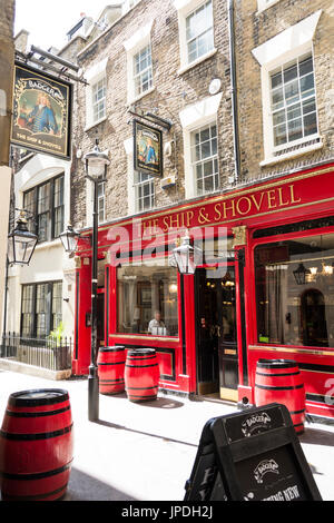 Das Schiff und Schaufel Public House auf Craven Passage, London, WC2, UK Stockfoto