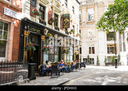 Sherlock Holmes Public House & Restaurant im Northumberland Street, London, WC2, UK Stockfoto