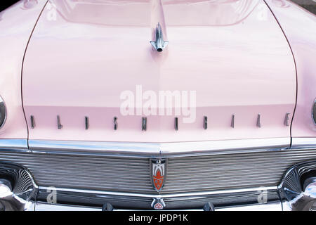 1958 Oldsmobile dynamische 88 Auto front-End. Amerikanische Oldtimer. Essex, UK Stockfoto