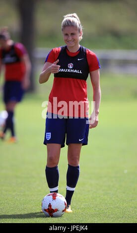 England Frauen Steph Houghton während einer Trainingseinheit bei Sporting 70 Sportzentrum, Utrecht. Stockfoto