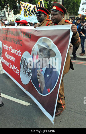 London, UK. 1. August 2017. Afrika-Emanzipation Tag jährliche März 2017 verlässt Windrush Square in Brixton. Bildnachweis: JOHNNY ARMSTEAD/Alamy Live-Nachrichten Stockfoto