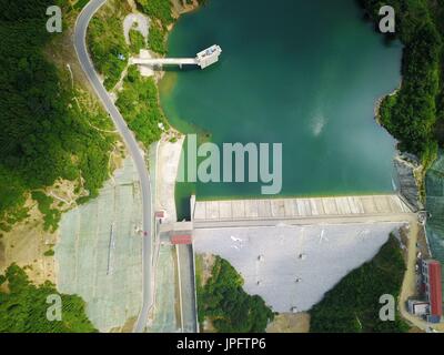 Guizhou, Guizhou, China. 2. August 2017. Guizhou, CHINA-August 2 2017: (nur zur redaktionellen Verwendung. CHINA HERAUS). Das Ceheng Reservoir befindet sich in Ceheng, Südwesten Chinas Provinz Guizhou, 2. August 2017. Bildnachweis: SIPA Asien/ZUMA Draht/Alamy Live-Nachrichten Stockfoto